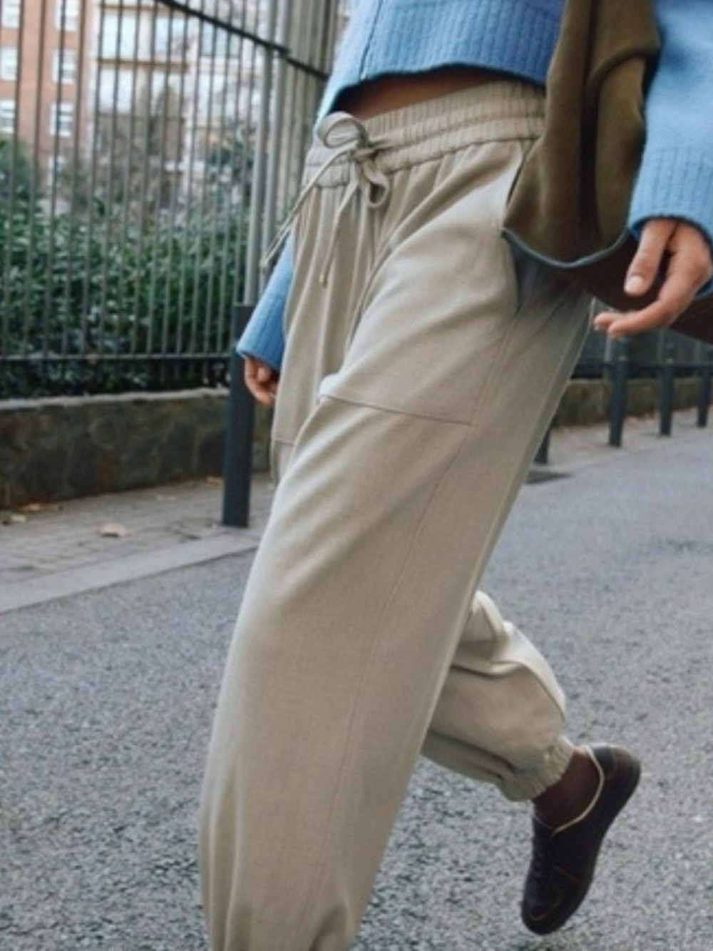 Zara Jogger Pants With Elastic Cuffs